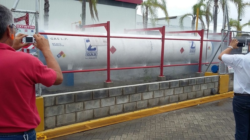 Durman Esquivel